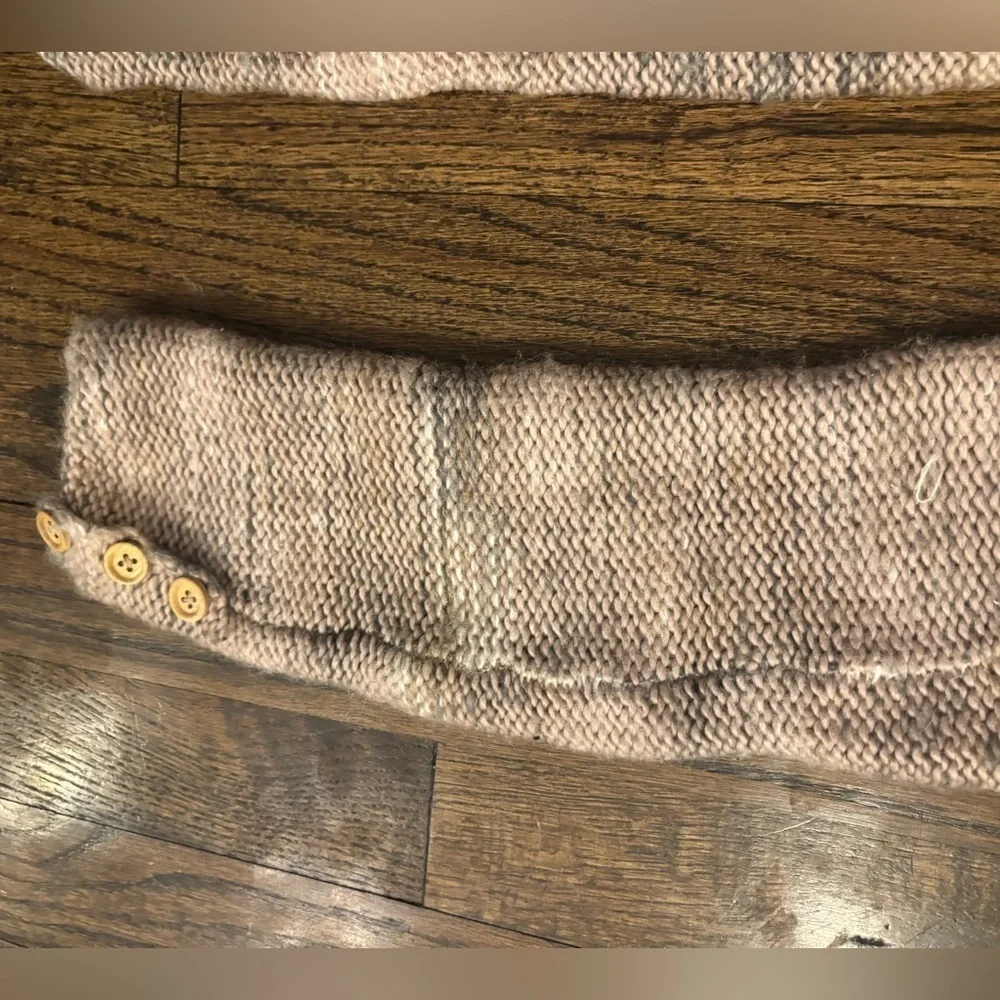 Women's Tan Knit Buttoned accent Leg Warmers